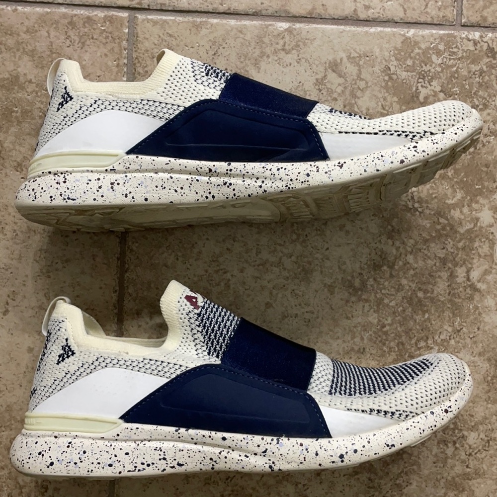 APL Techloom Bliss- Navy/Cream W- 9.5